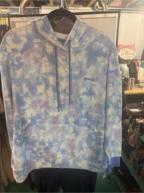 NWOT Bench beautiful Tie-Dye Pullover Hoodie in Pastel Blue & Lavender